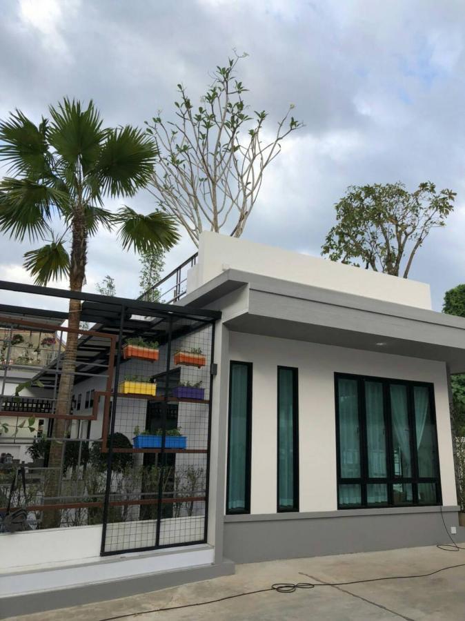 Top Residence Surat Thani Buitenkant foto